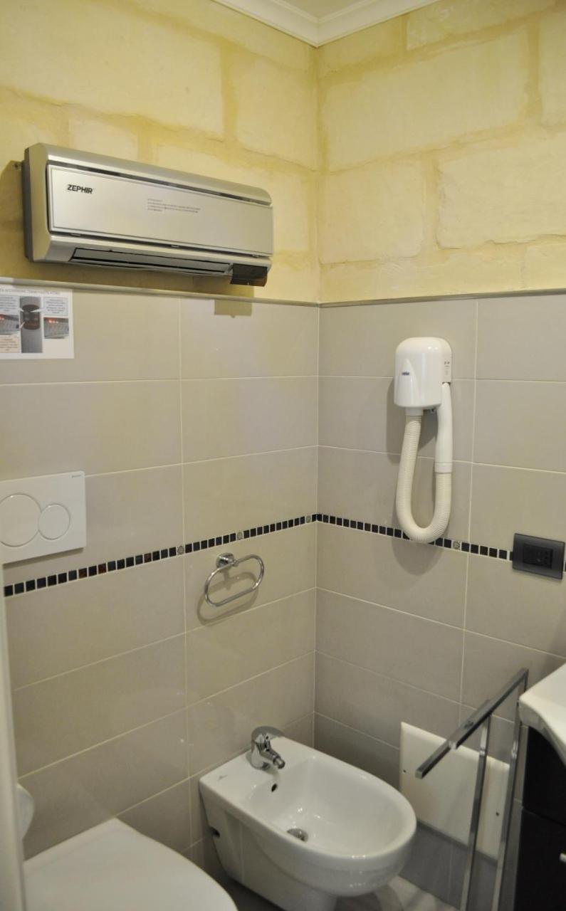 B&B Lecce Holidays Ngoại thất bức ảnh